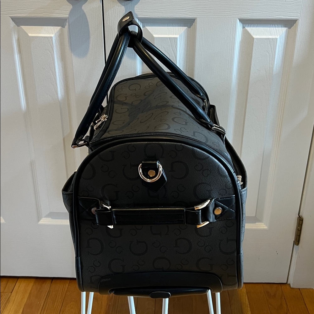 GUESS Logo Debossed Rolling Black Duffel Weekender Travel Bag - Picture 4 of 16
